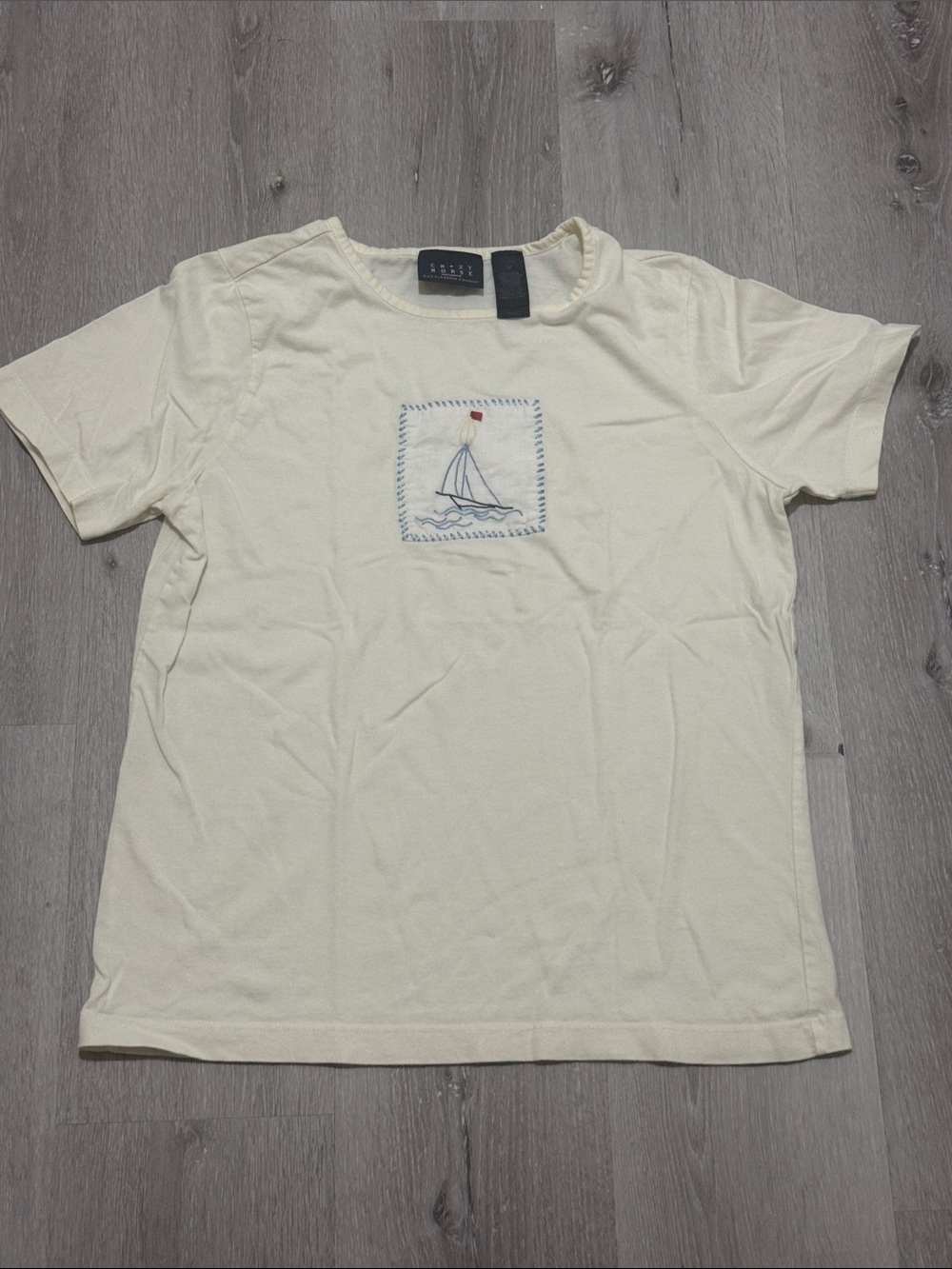 Vintage Cream Long-Sleeve Tee with Embroidered Sailboat - 100% Cotton